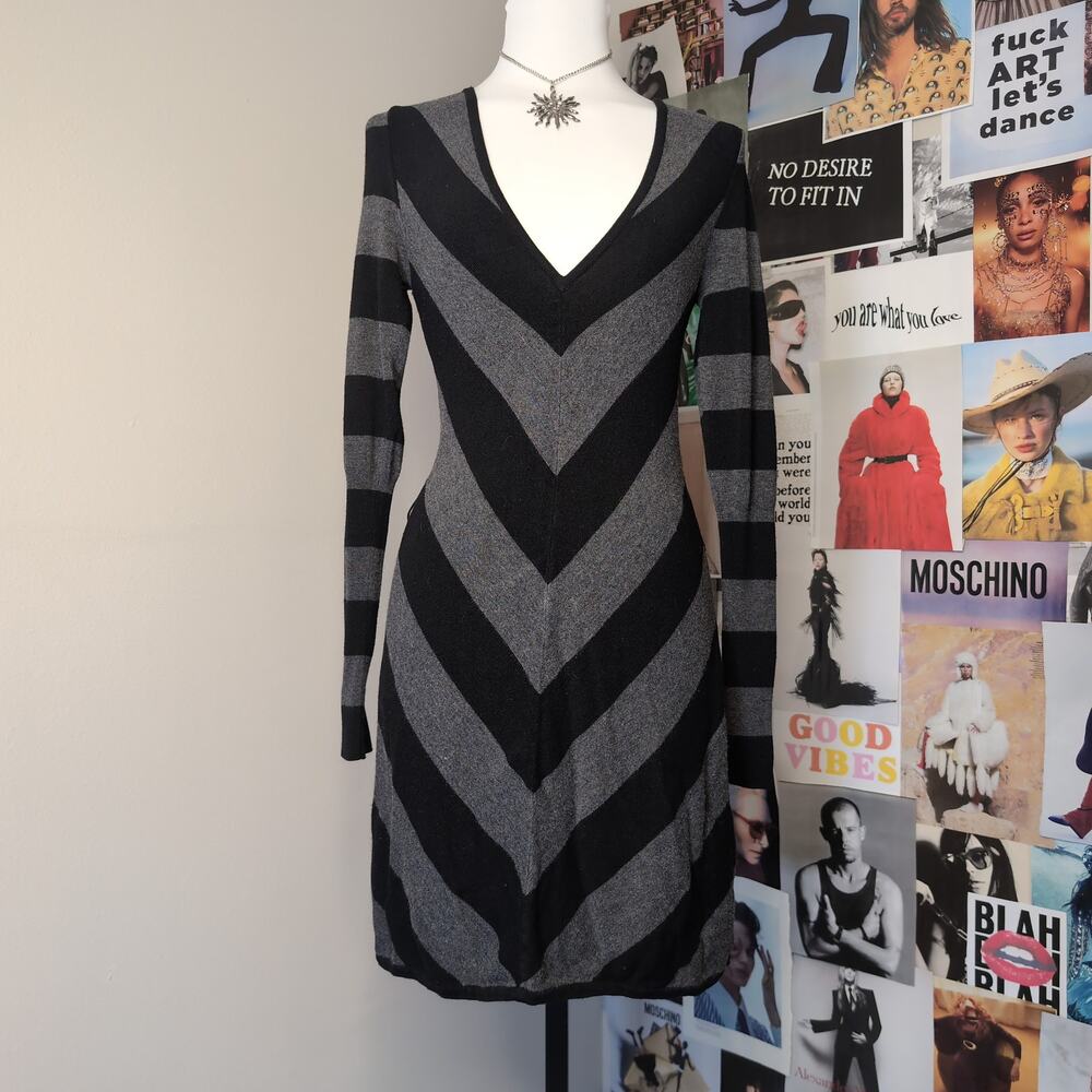 Guess Striped Long Sleeve Y2k Dress